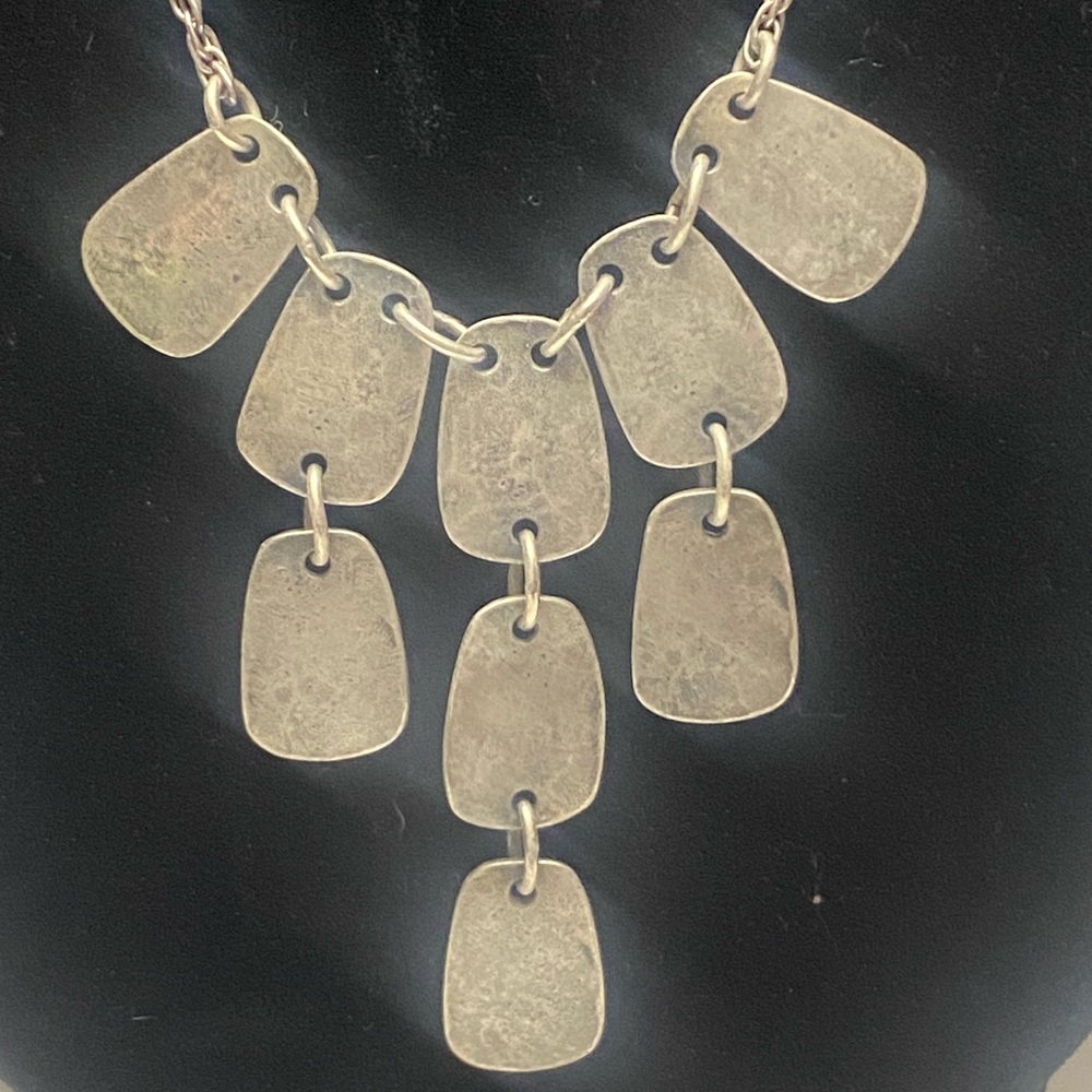 ⭐️JAMES AVERY⭐️ Set - Hammered Square Link Earring and Necklace - Retired - Picture 5 of 15